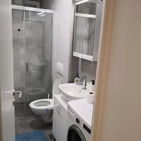 Bibi Zahumska Appartamento *