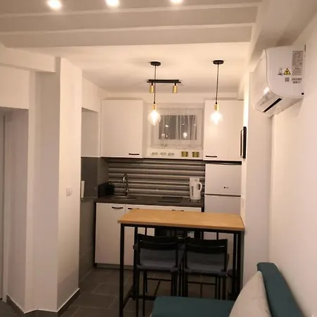 Bibi Zahumska Apartment *